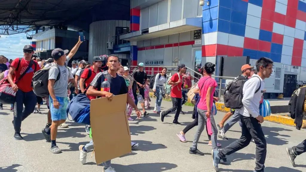 Trump's border policies lead to a significant change in Venezuelan migration trends