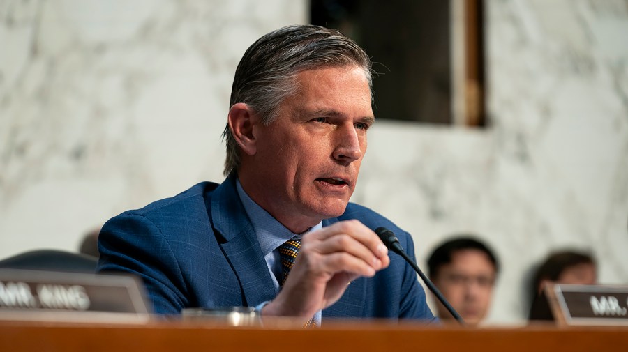 Trump's criticism of green energy obstructs bipartisan permitting changes