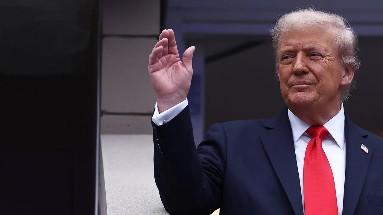 Trump's opponents have to share attention with the president at the US Open.