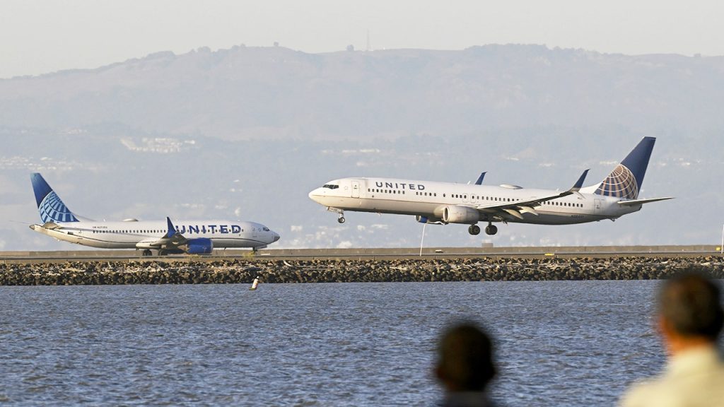 Two United Airlines aircraft crash at San Francisco Airport on Labor Day