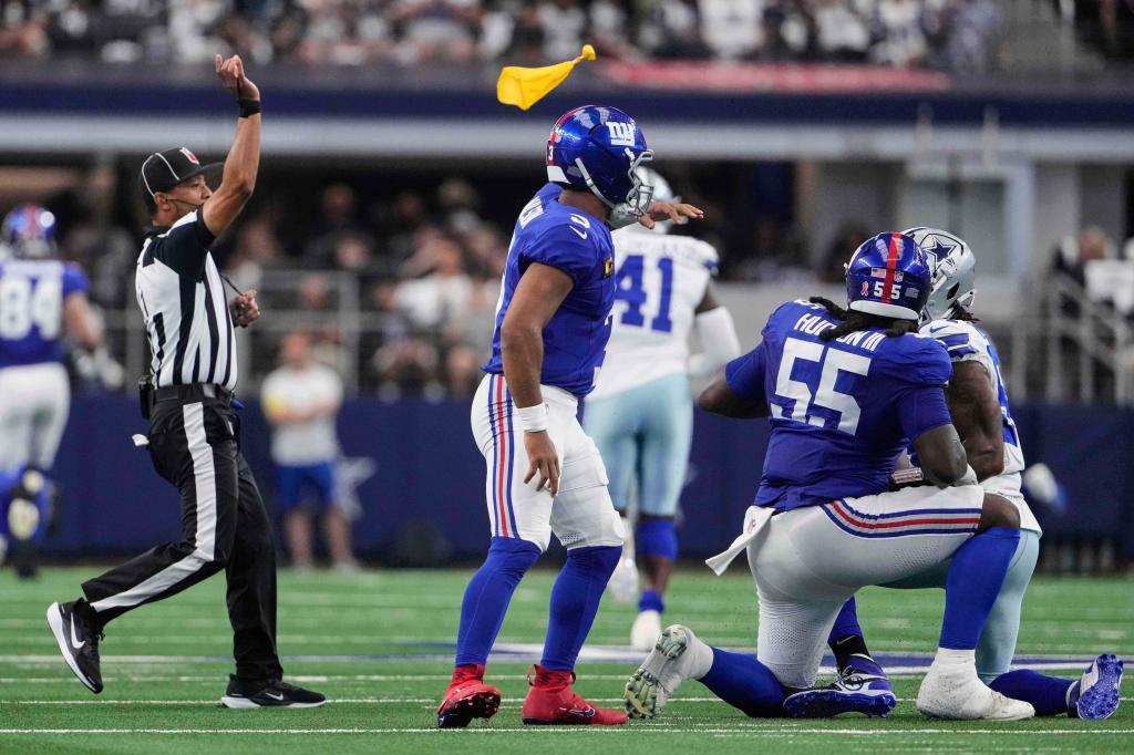 Undisciplined Giants set costly record for penalties.