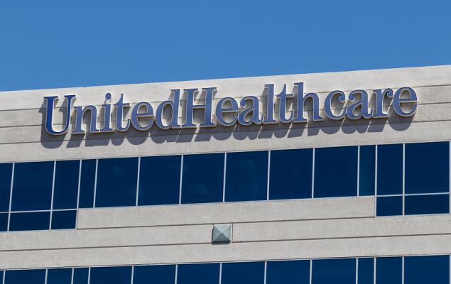 UnitedHealth Discovers Its Strengths, Rises 8.6% While Humana Struggles with Cut Points