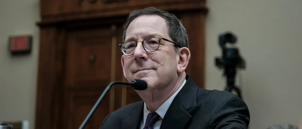 University President Steps Down Following Reactions to Anti-Israel Protest and Conflicts with Trump