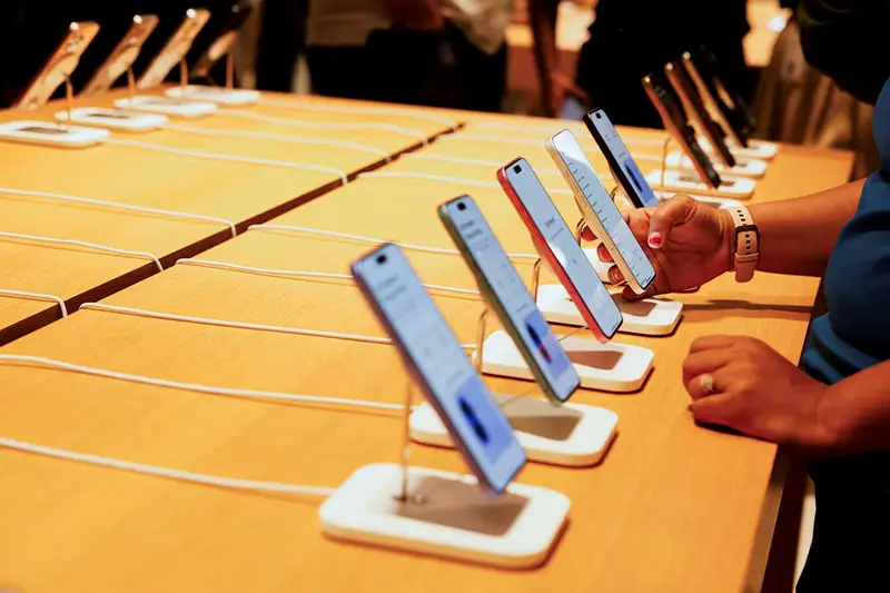 Upcoming Apple event likely to showcase a sleeker iPhone amid ongoing pricing and AI concerns