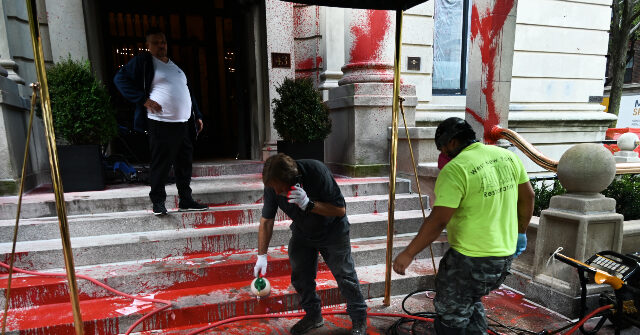 Vandals Attack the Apartment Building of a New York Times Editor Over Israel Controversy
