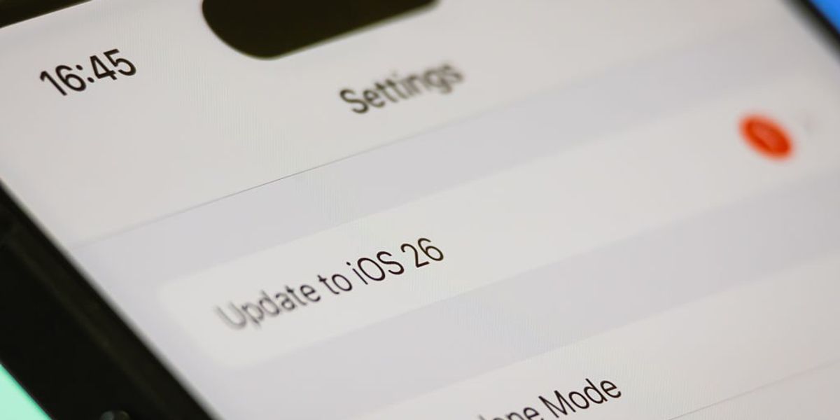 Wait to update your iPhone to iOS 26 until you're aware of this tip.