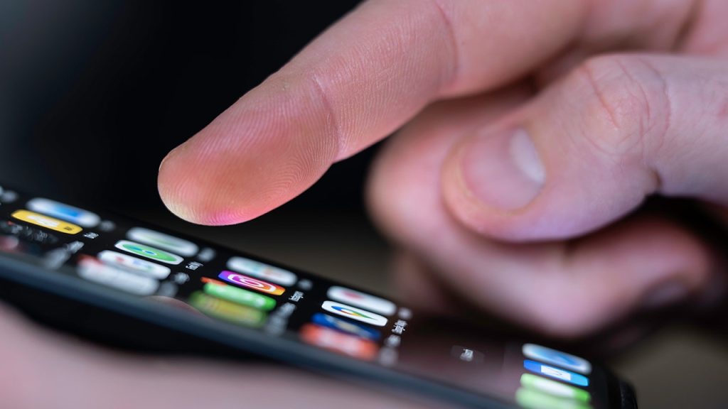 Ways to efficiently monitor medications using iOS and Android health apps