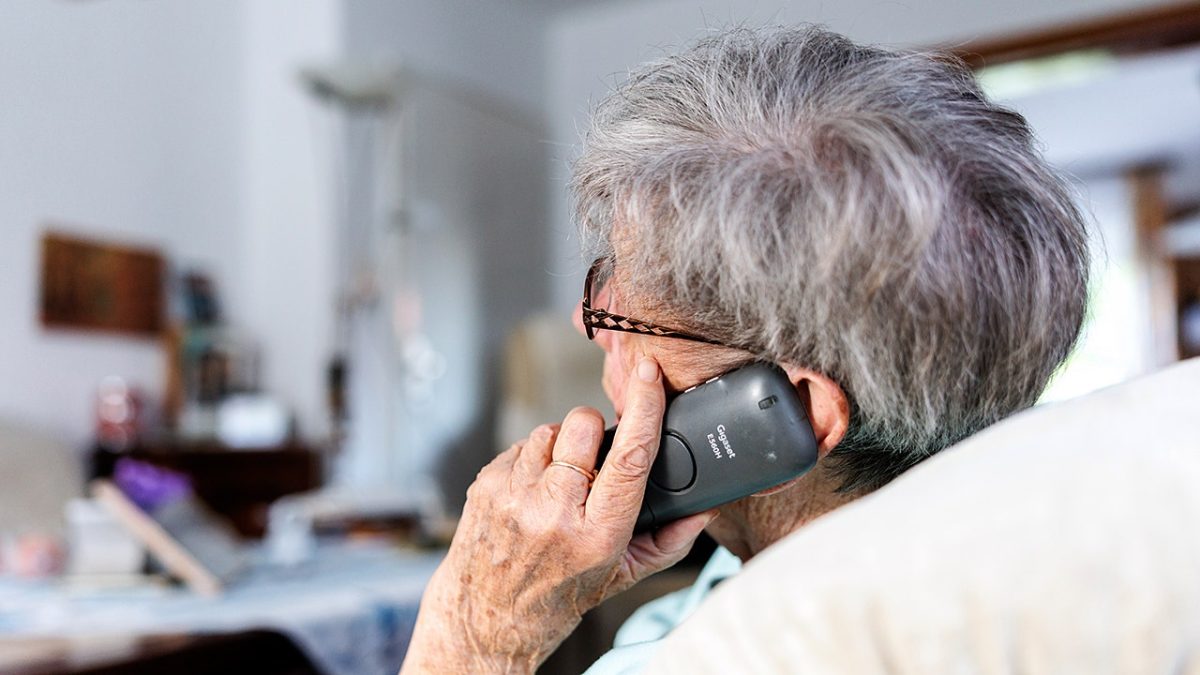 Ways to safeguard yourself against fraudulent debt collection calls and scams