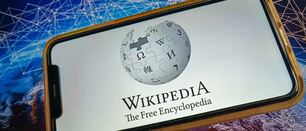 Wikipedia Editors Engage in Internal Conflict Over Charlotte Stabbing Article