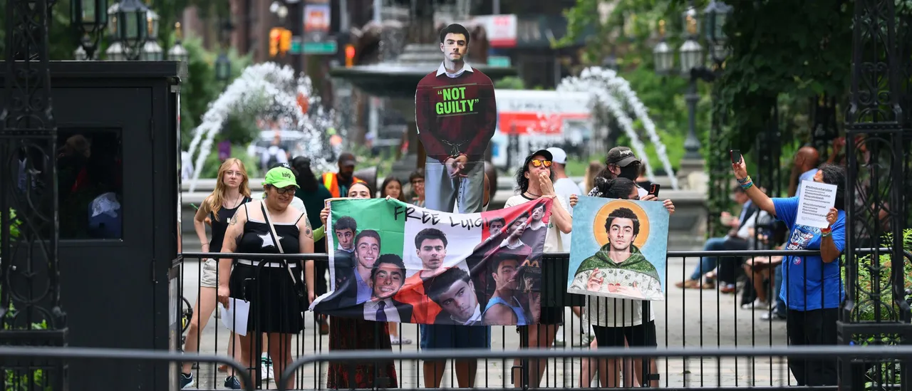 Youths Show Support for Luigi Mangione After Charlie Kirk's Assassination