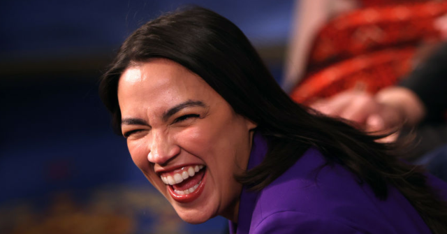 A-O-DonkeyTeeth Critiques Stephen Miller's Appearance, Urges Liberals to Refer to Him as a Midget