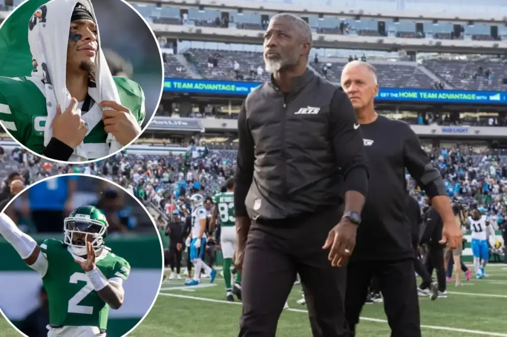 Aaron Glenn remains silent on the Jets' call regarding Justin Field and Tyrod Taylor.