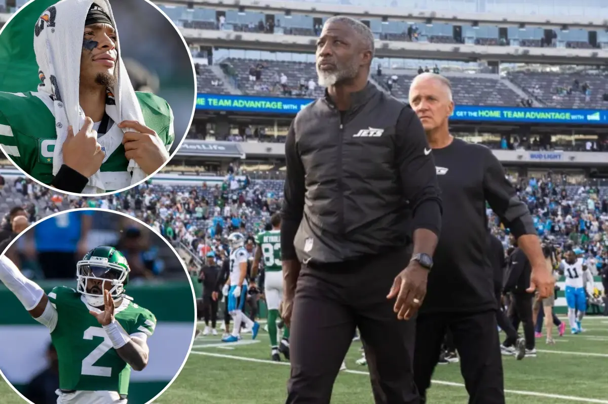 Aaron Glenn remains silent on the Jets' call regarding Justin Field and Tyrod Taylor.