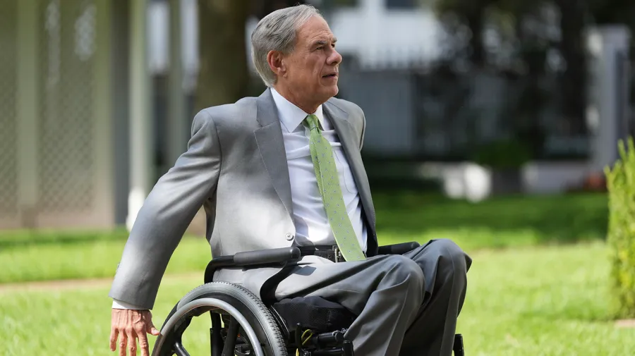 Abbott alarms universities by announcing Texas will pursue professors for their 'ideological differences'