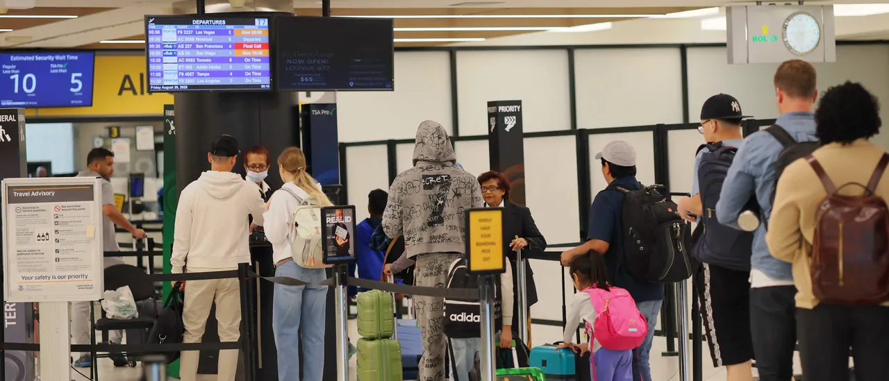 Airport Speakers in Pennsylvania Condemn Netanyahu and Trump, Authorities Investigate Plane