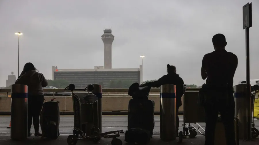 Airports report staffing shortages amid shutdown