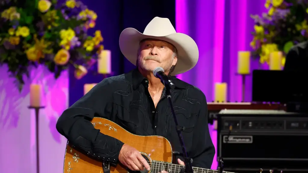 Alan Jackson is set to hold his final concert in Nashville before retiring from performances in 2026.