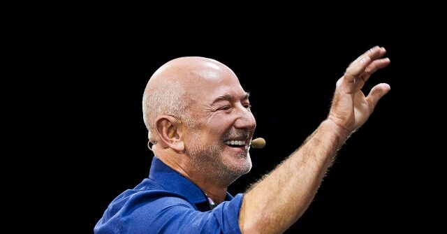 Amazon Stock Rises Due to Robust Cloud Expansion