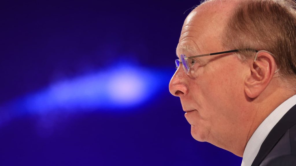 BlackRock expands its cryptocurrency efforts with a revamped offering for stablecoin issuers