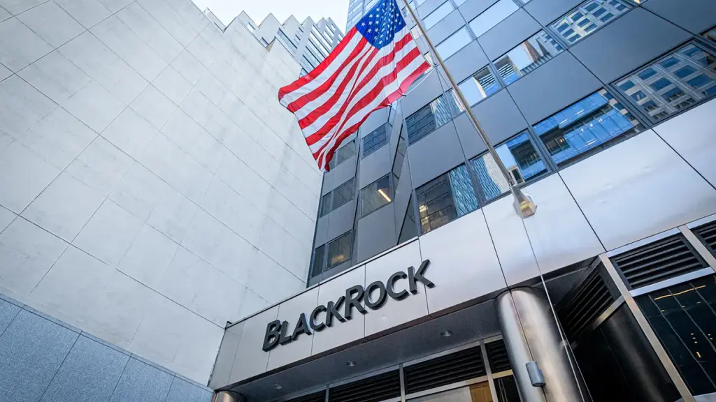 BlackRock marks rapid growth of bitcoin ETFs hitting $100B