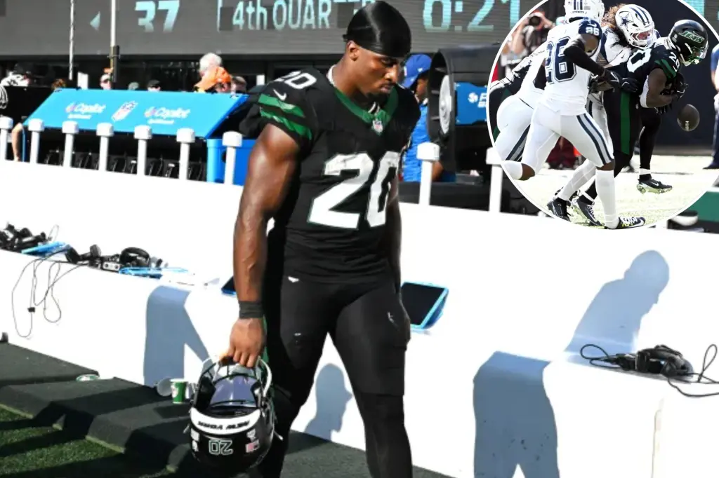 Breece Hall thinks another season with the Jets is slipping away after his fumble.