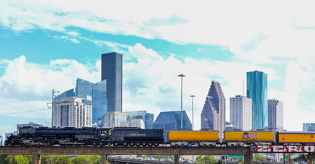 Charred Body Discovered Hanging from Houston Freeway Overpass — Police Suspect Homicide