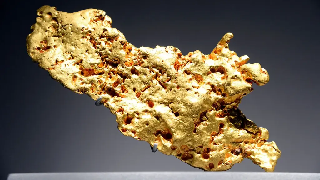 Chinese woman charged with stealing gold nuggets from a museum in Paris