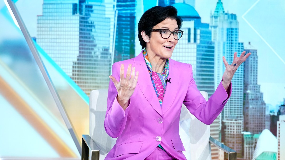 Citigroup names Jane Fraser as chair and awards her a $25 million bonus