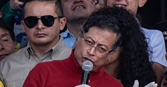 Colombia's Gustavo Petro Reacts Angrily After Trump Labels Him a Drug Dealer