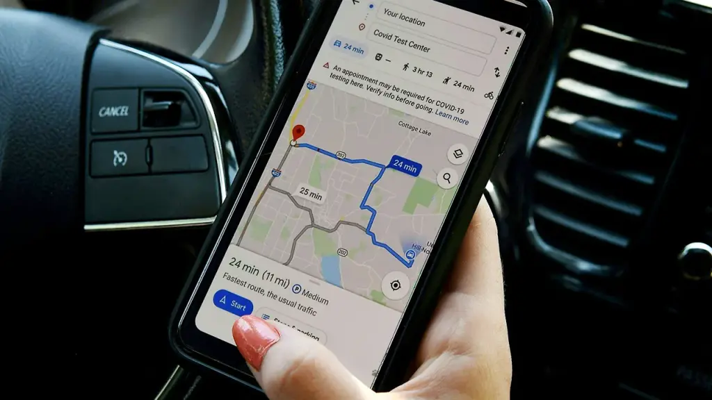 Comprehensive comparison guide for Google Maps, Waze, and Apple Maps in 2025