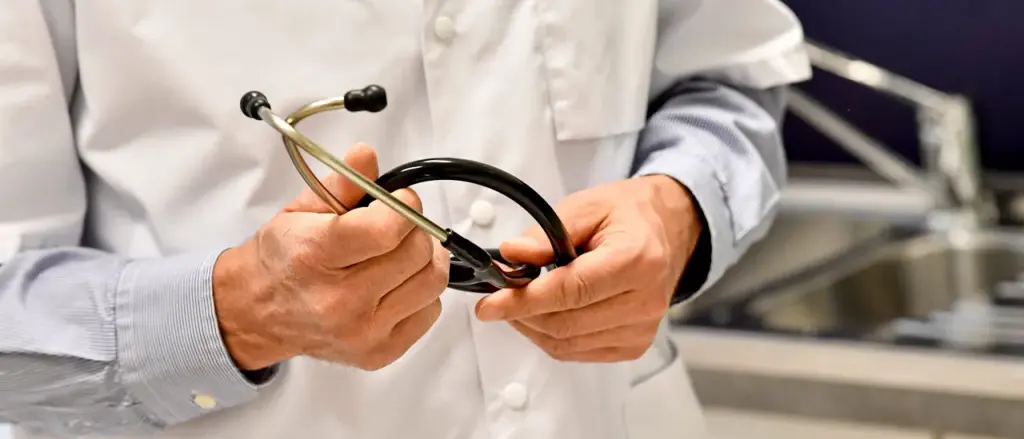 Corporate Fact Checkers Overlook Important Facts While Rejecting Claims That Democrats Aim to Provide Free Healthcare to Undocumented Individuals