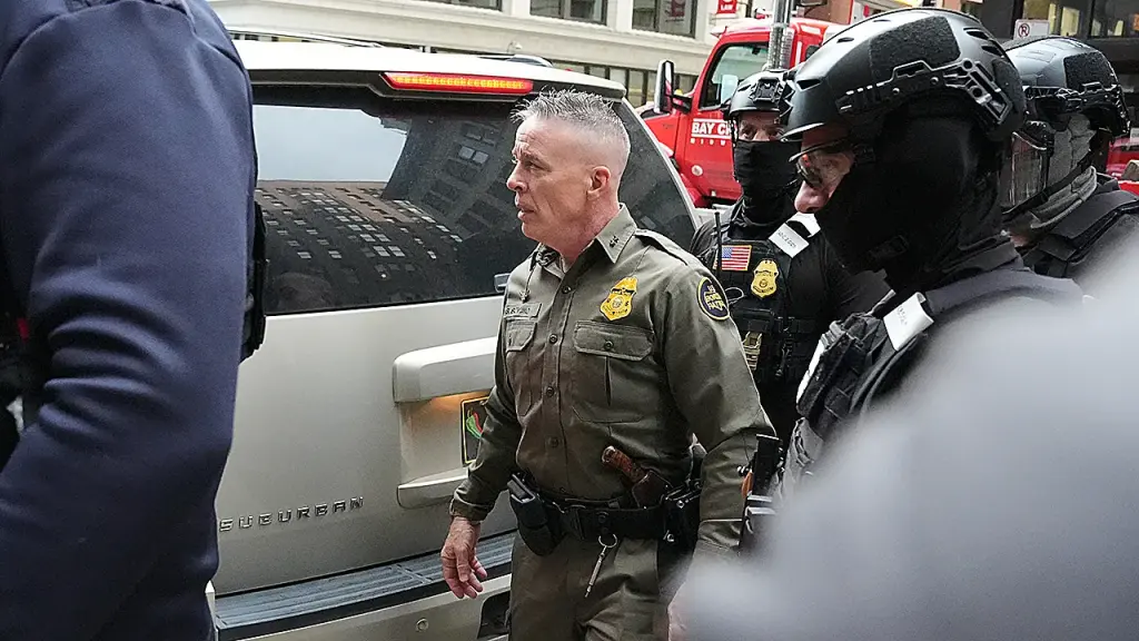 Court stops judge’s order for Border Patrol Chicago briefings