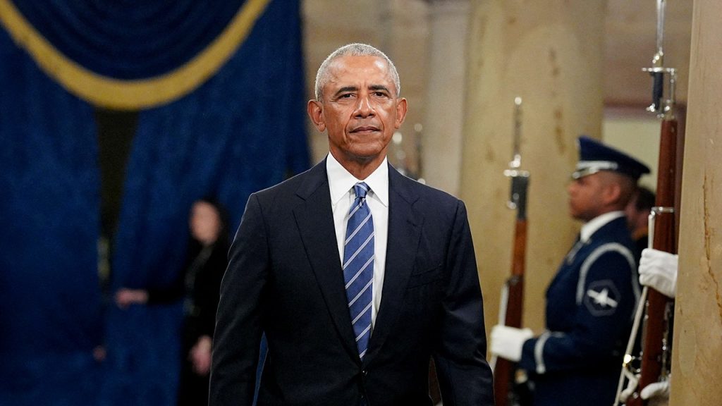 Critics respond negatively to Barack Obama's popular remarks about journalism and social media