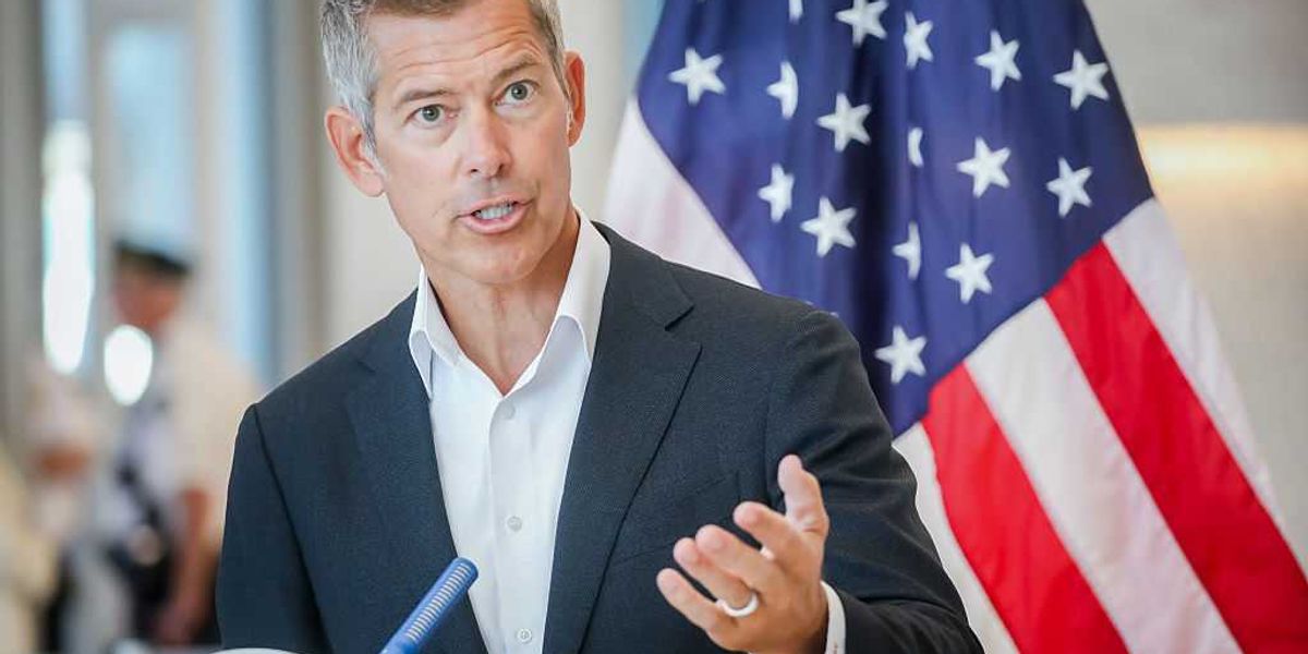 DOT holds back $40M from blue state for ignoring English rules for truck drivers