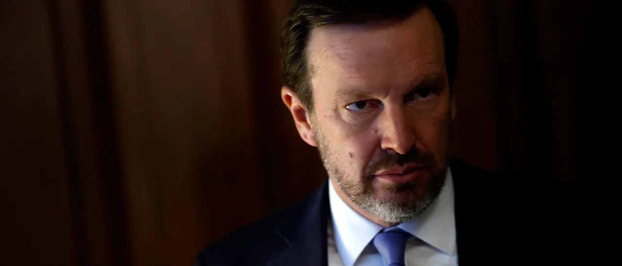 Democrat Senator Describes Shutdown as 'A Nightmare' Yet Declines to Reopen Government