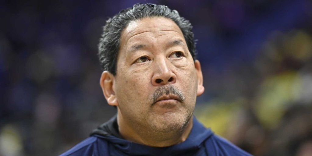 Democrat mayor states he does not want to imprison repeat offenders but is interested in learning about their background.