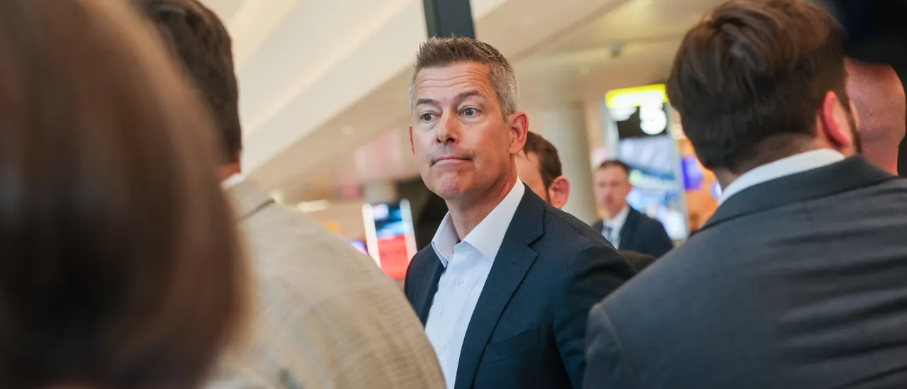 Democratic Shutdown Disrupts Operations At Key U.S. Airport