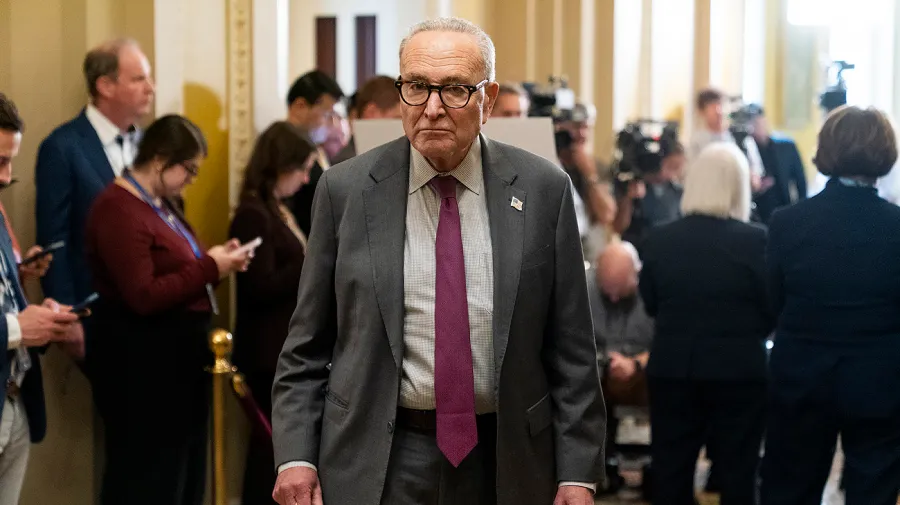 Democrats gain an advantage over Republicans in the battle against the shutdown
