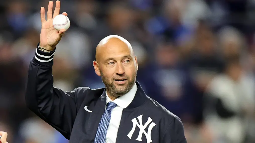 Derek Jeter playfully dismisses Dodgers' 2020 World Series ring