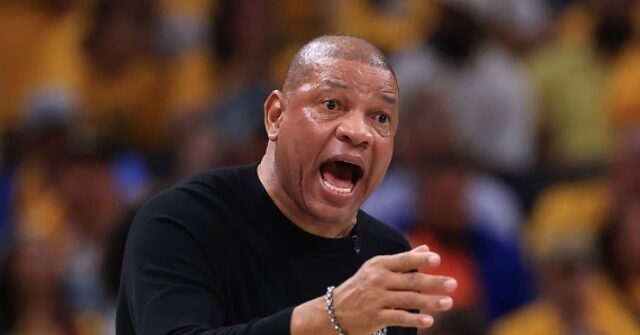 Doc Rivers Criticizes ICE Arrests in Chicago: 'That's Not This Country'