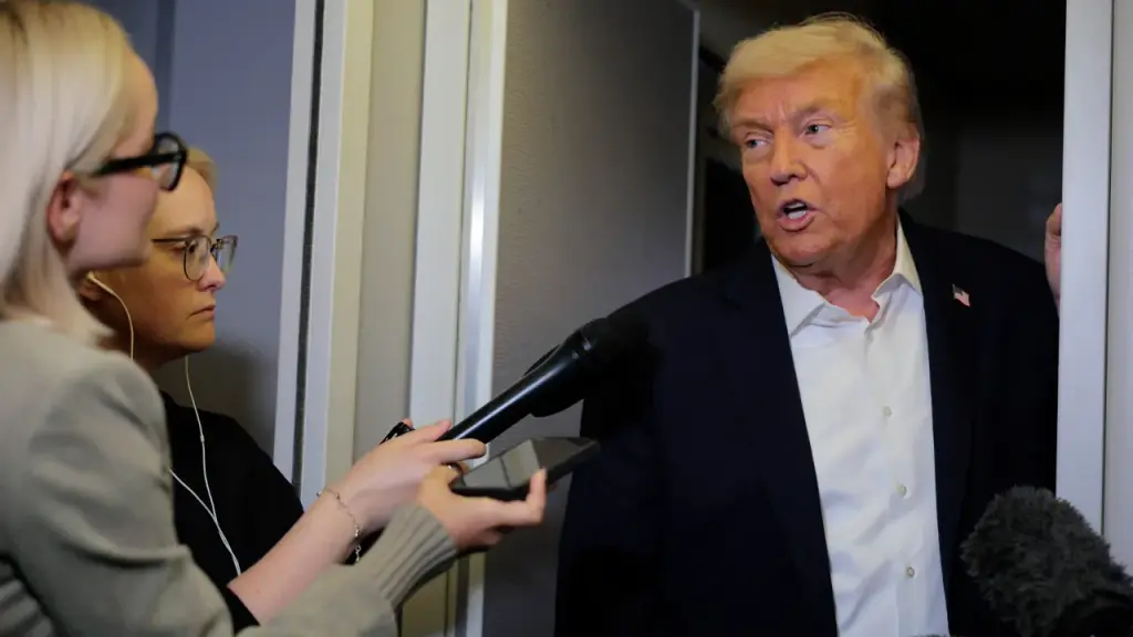 Donald Trump hesitates to endorse two-state solution following hostage release