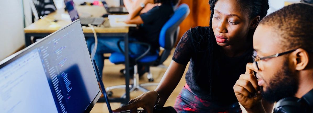 Dow Futures Decline Due to Ongoing Inflation and Unclear Policies