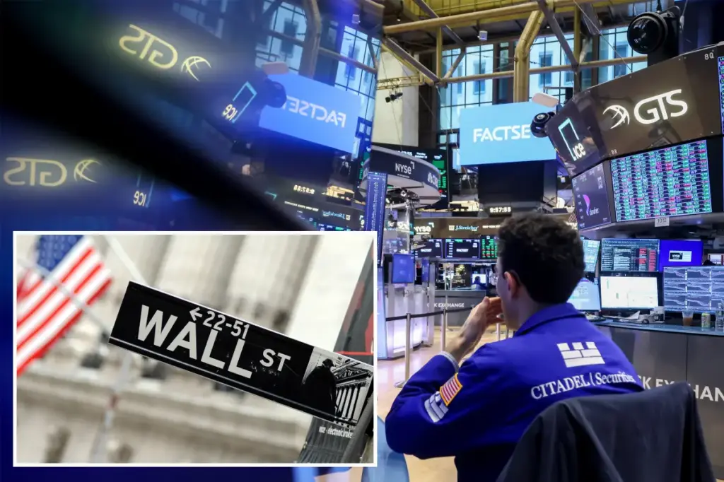 Dow rises 300 points following impressive corporate earnings reports