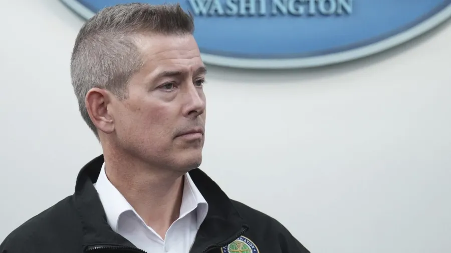 Duffy threatens to fire air traffic controllers who skip work during shutdown