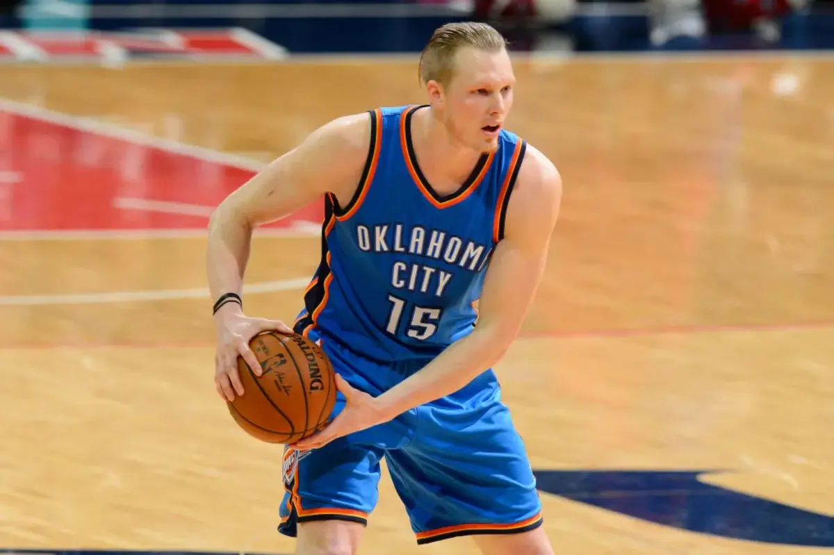 Ex-NBA player Kyle Singler taken into custody for allegedly attacking girlfriend