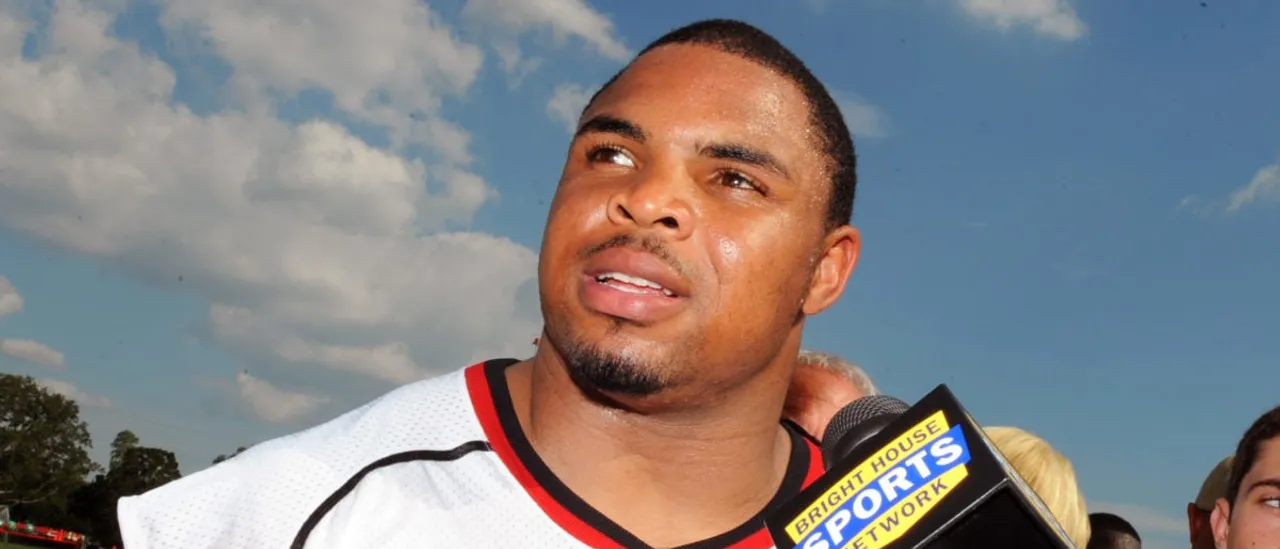 Ex-NFL Player Doug Martin Dies at 36 Following Police Encounter