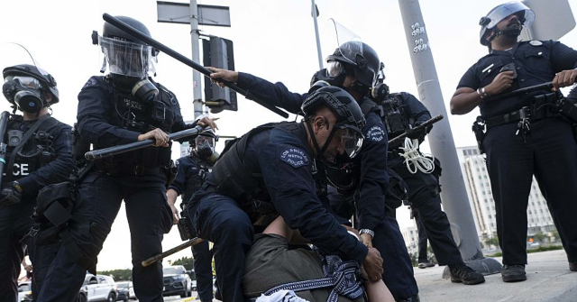 FBI Starts Arresting and Prosecuting Violent Harassers Against ICE