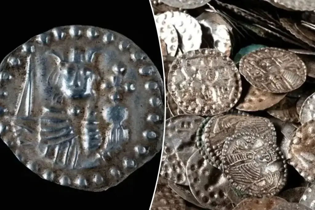 Fisherman searching for bait finds large medieval treasure in concealed pot