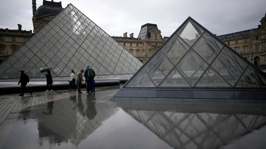 Five additional suspects in the Louvre heist taken into custody as $102 million worth of crown jewels are still unaccounted for.
