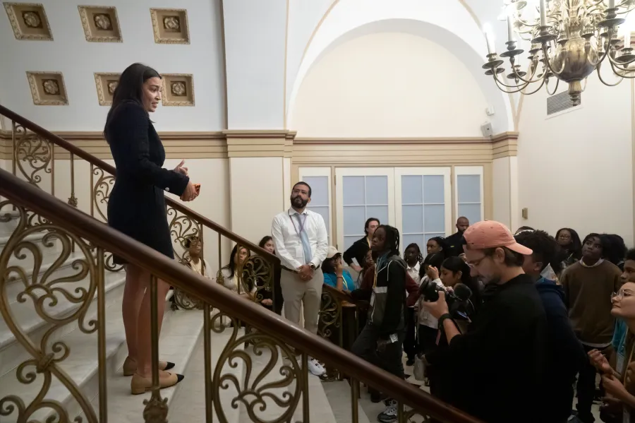 For Democrats to succeed, they should aim for the center.